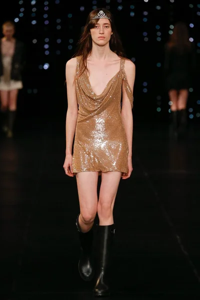Look 6
